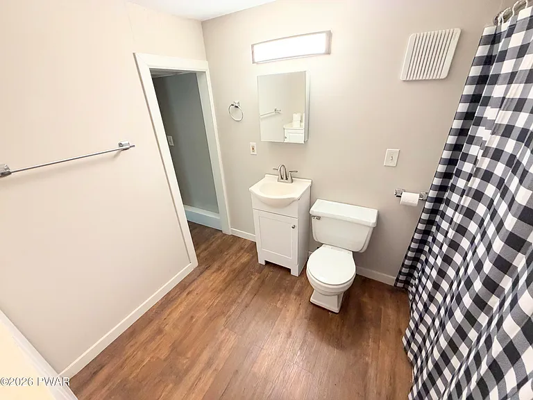 401 Wayne St — Photo 20