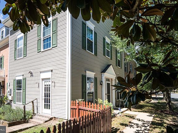 2nd image of 8730 Orchard Green Ct