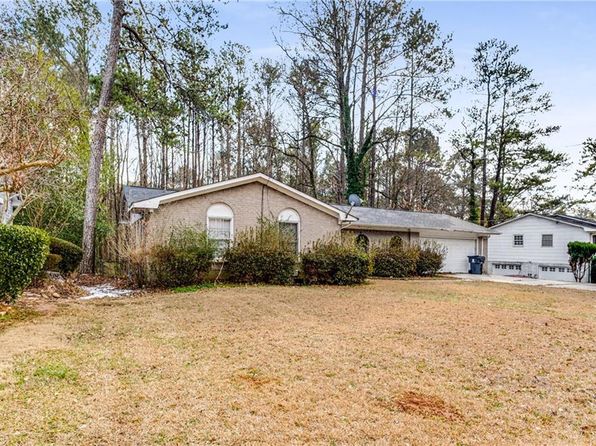 2828 The Meadows Way, College Park, GA 30349