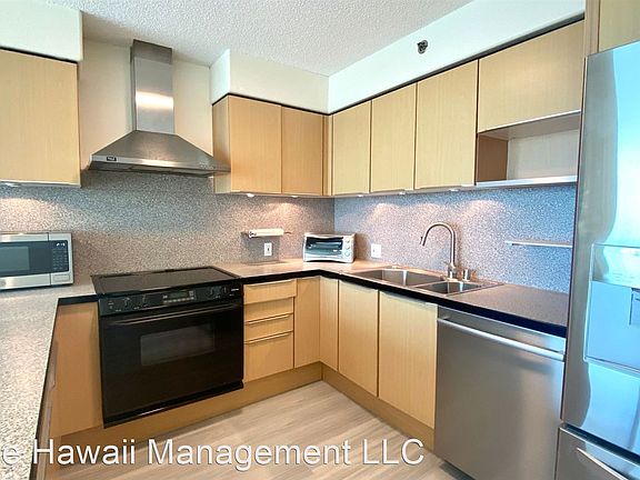 5th image of 801 King St APT 3604
