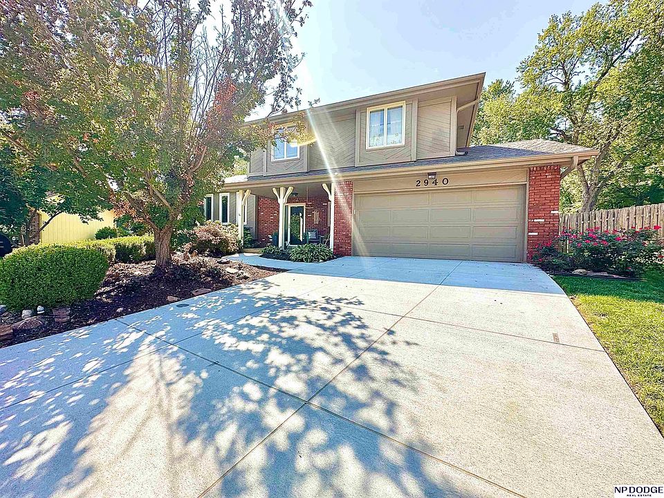 1st image of 2940 S 159th Cir