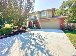 2940 S 159th Cir, Omaha, NE 68130