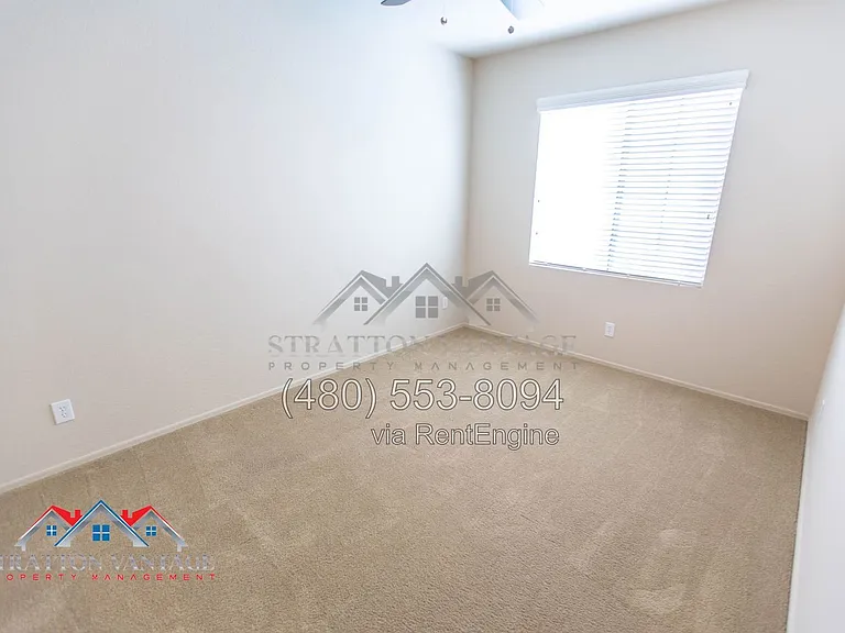 4467 E Remington Dr — Photo 28