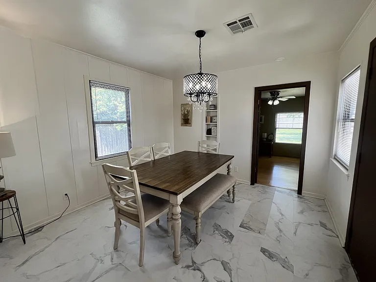 1519 S 43rd St — Photo 5