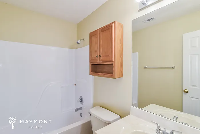 604 Castle Brook Dr — Photo 11