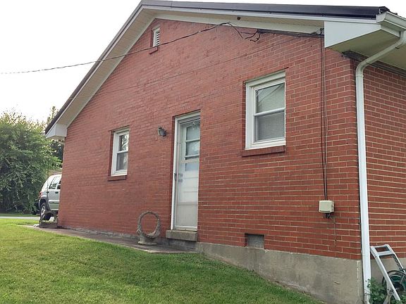 2nd image of 313 Kennedy Hts