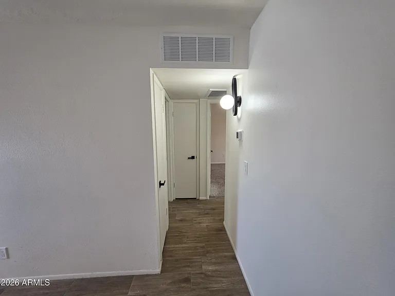 3735 E Claire Dr — Photo 8