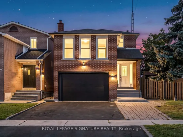 784 Galloway Cres, Mississauga, ON L5C 3T9