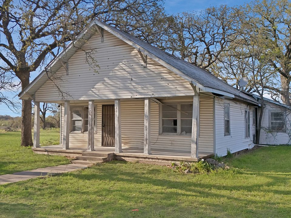 1st image of 202 Johns Dr