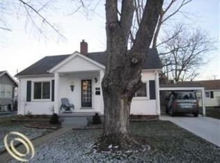 90 N Andrews St, Lake Orion, MI 48362