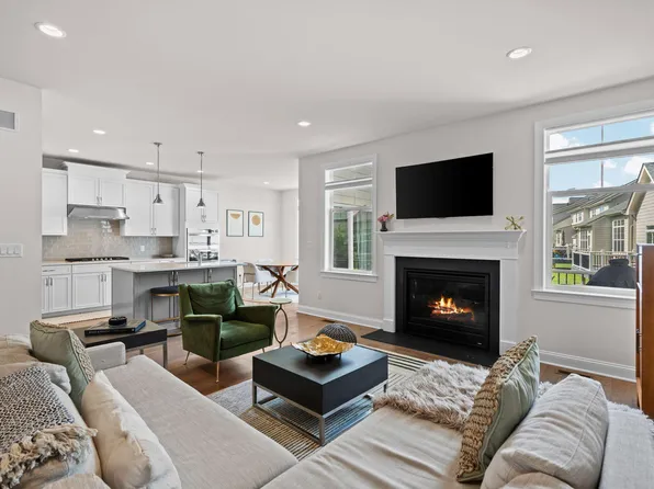 3099 Millbury Ln, Ann Arbor, MI 48105