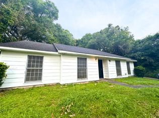 313 Vanderbilt Dr, Mobile, AL 36608