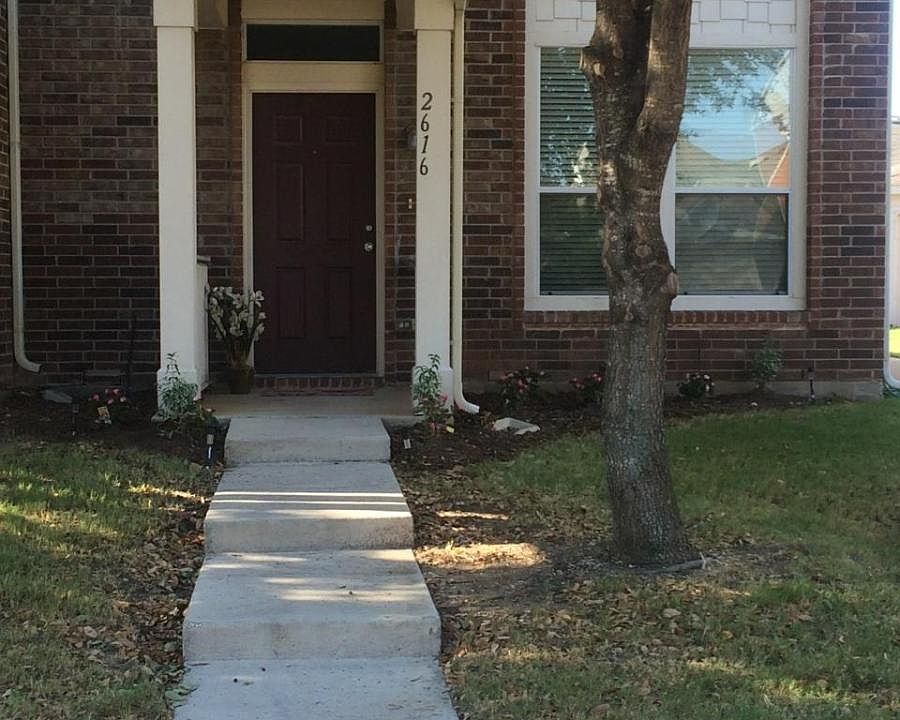 1st image of 2616 Tilden Dr
