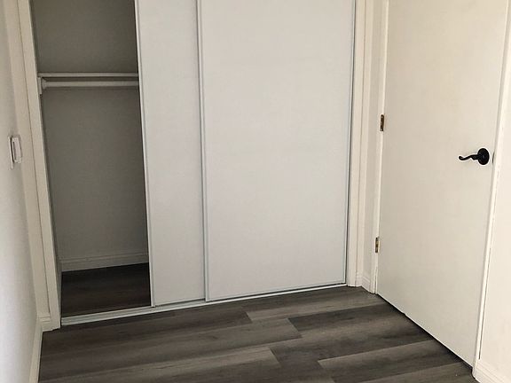 5th image of 14108 Sylvan St
