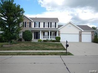 2410 Fairway Dr, Belleville, IL 62220