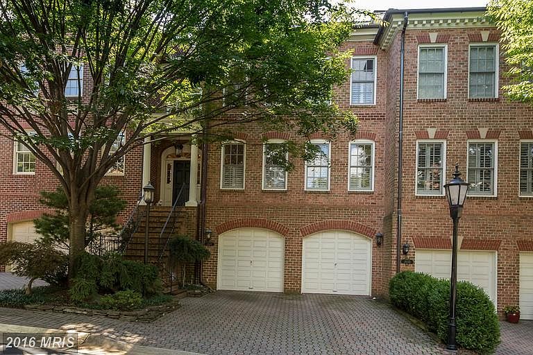 2nd image of 2047 Mayfair McLean Ct