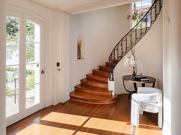 5th image of 528 Chautauqua Blvd