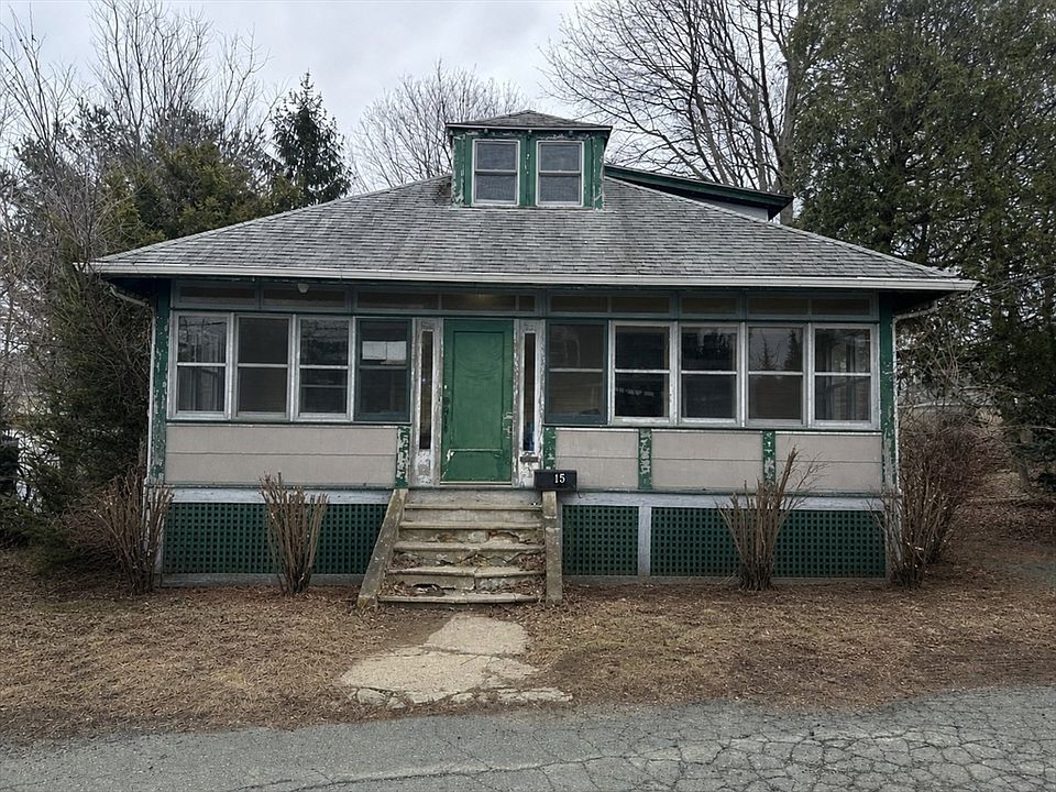 1st image of 15 Conway St