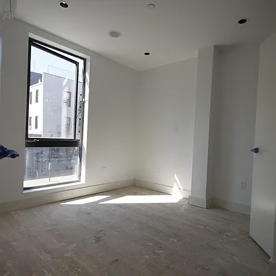 Rented by Nooklyn NYC LLC | media 89