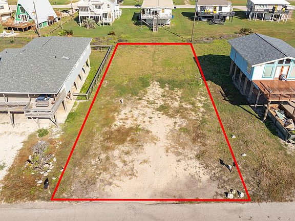 5th image of 802 Beach Dr