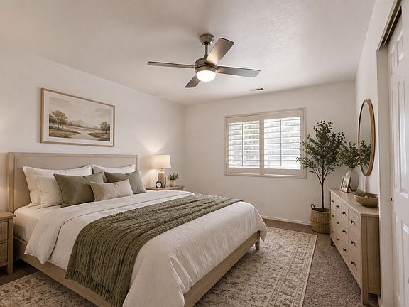 4th image of 947 Canyon Rd APT 43