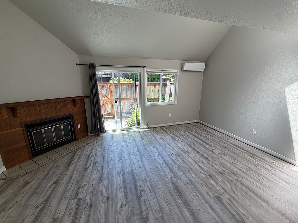 1st image of 220 Israel Rd SW APT B3