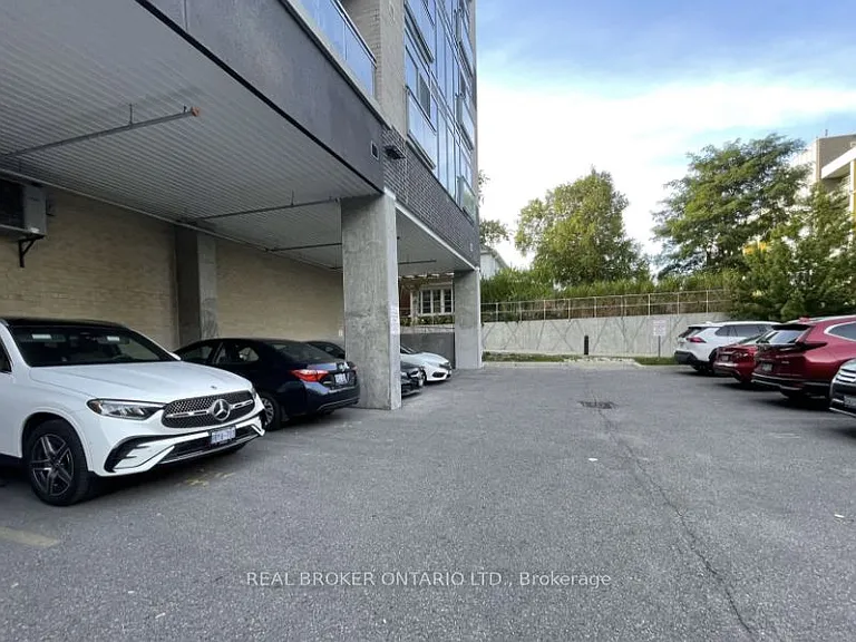 250 Albert St #706 — Photo 10