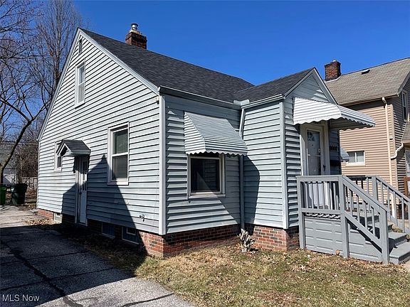 2nd image of 1448 E 221st St