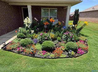 108 Tobin Ln, Hazel Green, AL 35750