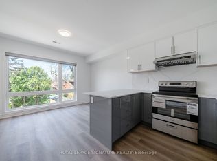 2052 Pharmacy Ave #3, Toronto, ON M1T1H8
