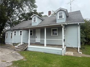 411 Chestnut Ave NE, Warren, OH 44483