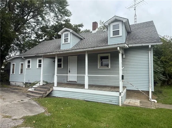 411 Chestnut Ave NE, Warren, OH 44483