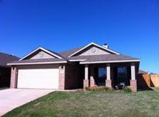 9304 Remington Ave, Lubbock, TX 79424