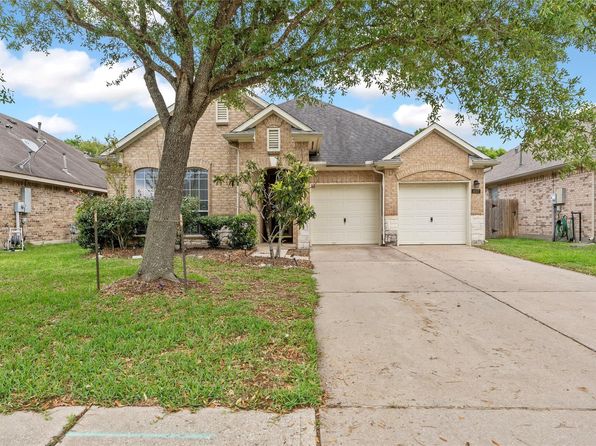 407 Livingstone Ln