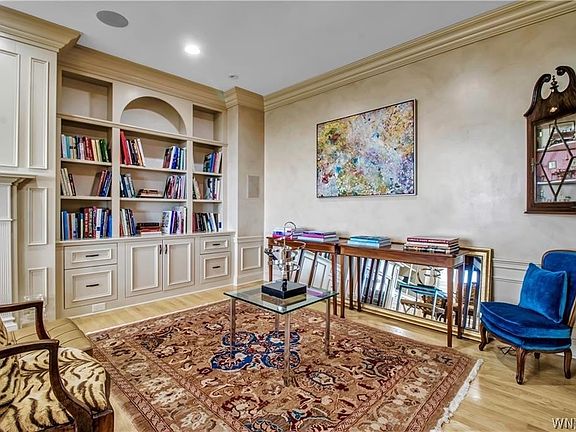 5th image of 33 Gates Cir #10C