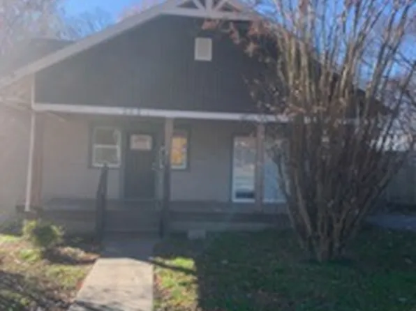 112 E Cedar St, Shelbyville, TN 37160