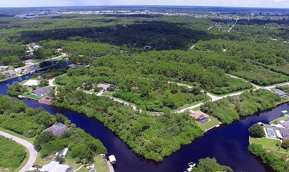 1st image of 706 McDill Dr