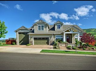 5661 Aerial Heights Dr, Medford, OR