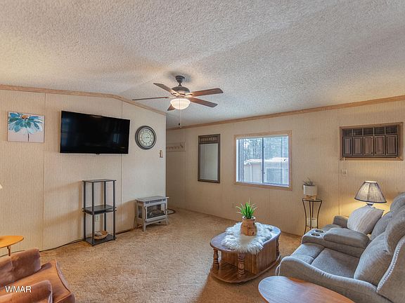 2nd image of 411 W Summer Haven Ln