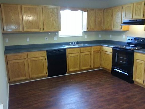 4th image of 2909 Pembroke Pl