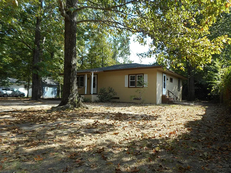 5560 Thistledown Dr — Photo 6
