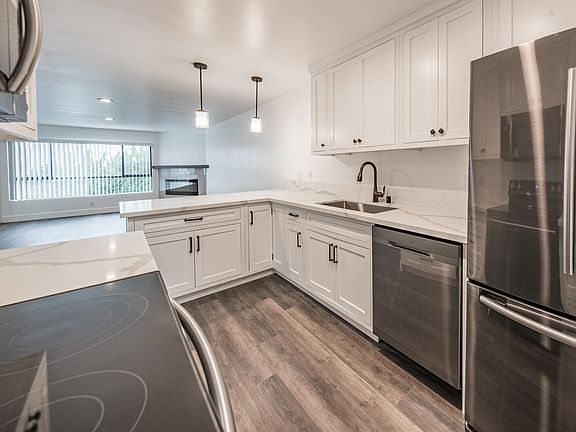 3rd image of 1115 14th St APT 201