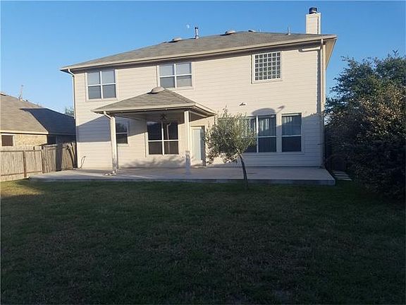 4th image of 18824 Sandy Shore Dr