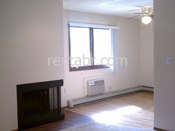 Fireplace & Dining