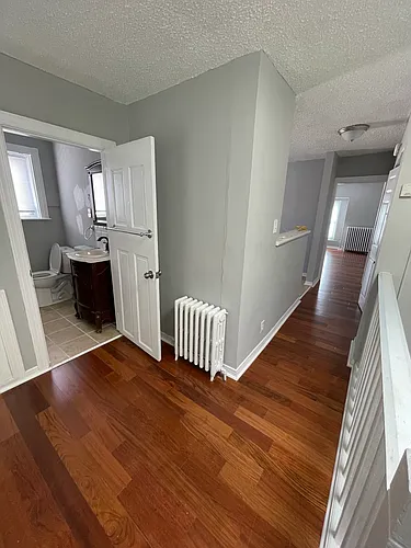 4628 Penn St #3 Photo 1