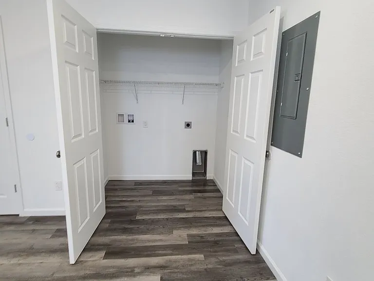 410 Doxey St #3 — Photo 6