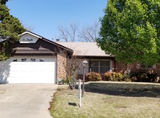 9021 E 33rd St, Tulsa, OK 74145