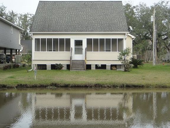 2nd image of 656 Paige Ln