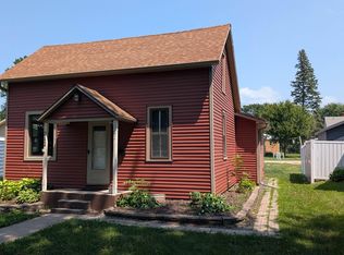 242 2nd Ave NE, Sioux Center, IA 51250