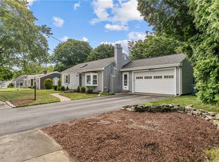 12 Terrace Dr, Bristol, RI 02809